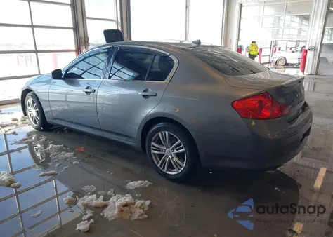 2013 Infiniti G37X z USA, uszkodzony, nr VIN JN1CV6AR0DM752376